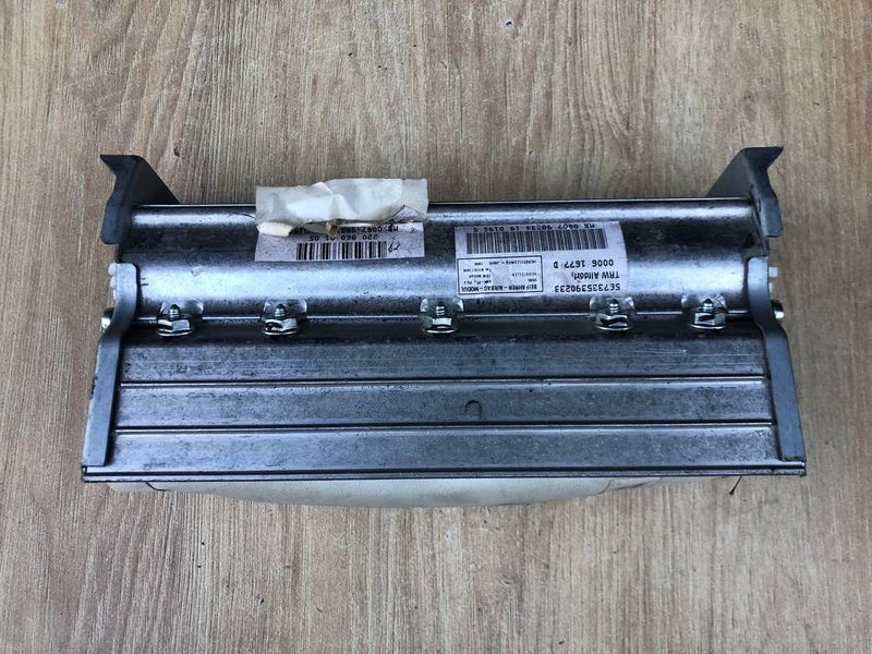 Подушка airbag пасажирська Mercedes W220 S-class, б.в 2208600105 2208600105 фото