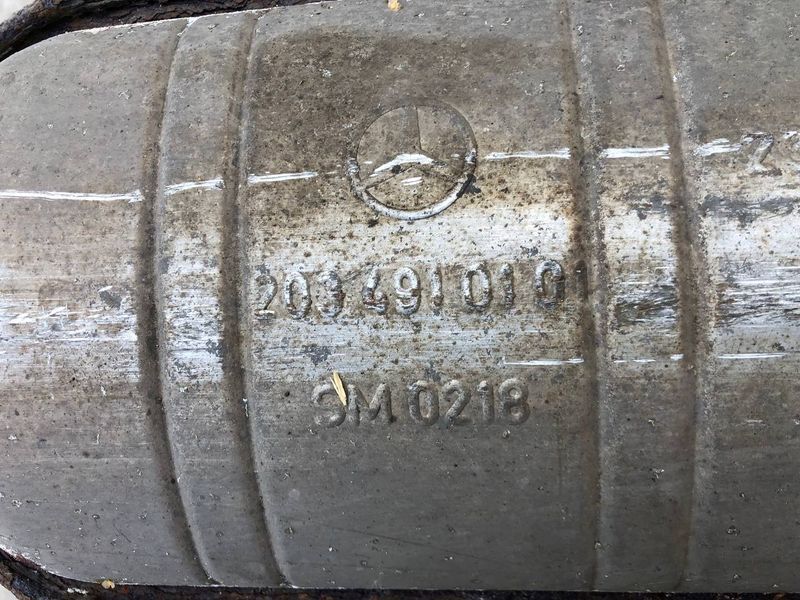 Выхлопная труба, глушитель и резонатор Mercedes C-class w203, б.у 2034911501,2034910101  2034911501,2034910101 фото